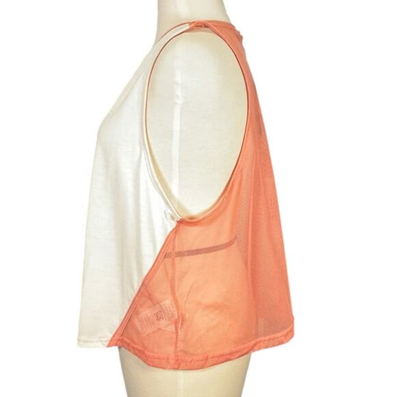 Puma Modern Sports Women's Tank White Pink Mesh Back Polyester NWT Size Large - Picture 2 of 9